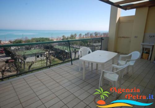 appartamento estivo casa vacanze a villarosa agenziapetra