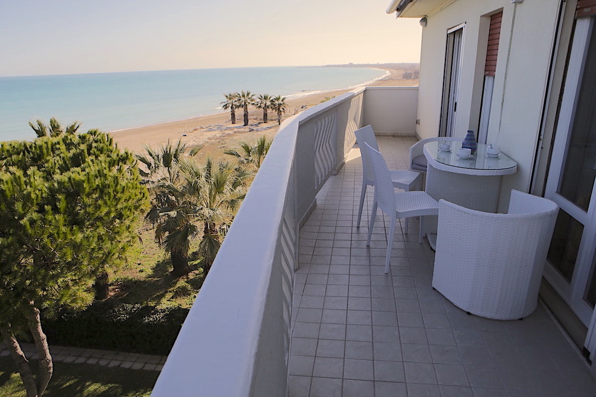 Appartamento Laureati 115 Appartamento Fronte Mare San Benedetto Del Tronto Agenzia Petra