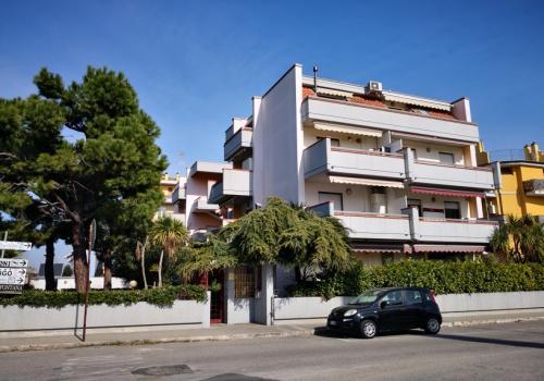 Appartamento Serao, 10, 2° scala, int. 10/A - bilocale 4 posti letto (San Benedetto del Tronto)