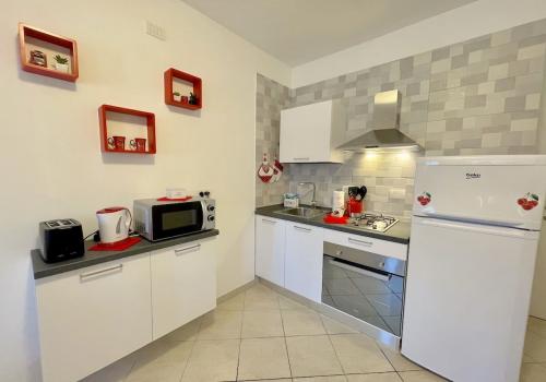 Pierrot - internal 2/c - Apartment for 4 persons (San Benedetto del Tronto)